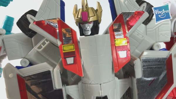 Power Of The Prime Starscream Voyager In Hand Look With Video And Screencaps 50 (50 of 50)